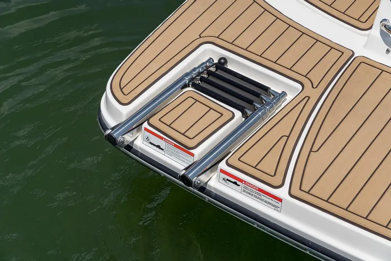 Slide: The Image of Manufacturer Provided Image: 2023 Sea Ray SPX 190 swim platform with retractable ladder. - 9