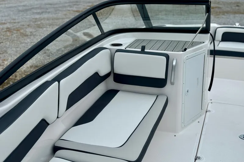 Slide: The Image of 2025 Yamaha Boats AR195 interior with sleek seating and modern design. - 8