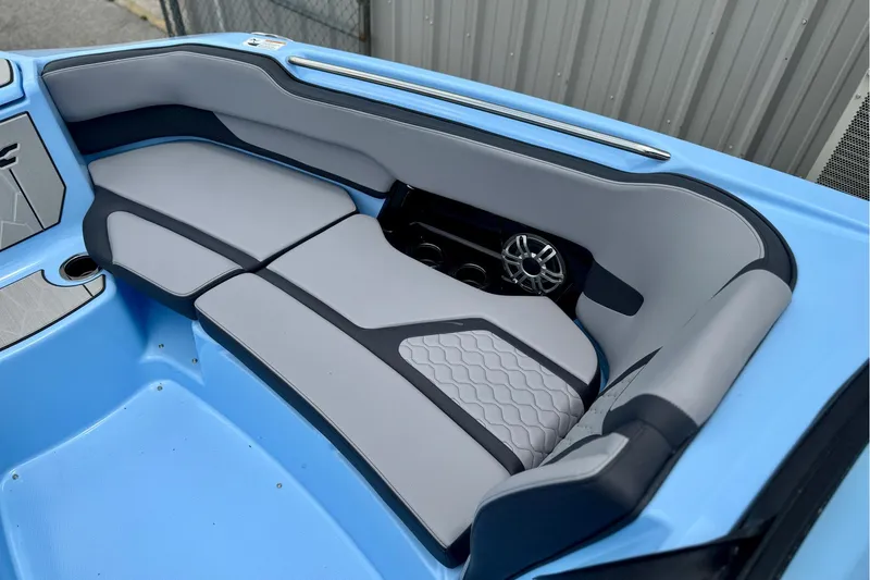 Slide: The Image of Interior seating of 2025 Yamaha Boats 255XD, featuring sleek design and modern upholstery. - 6