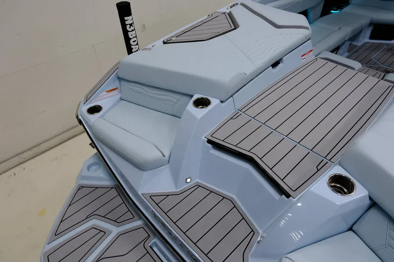Slide: The Image of Nautique G23 2026 - 8