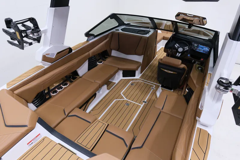 Slide: The Image of Nautique G23 2026 - 10