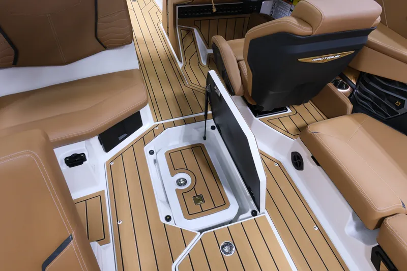 Slide: The Image of Nautique G23 2026 - 19