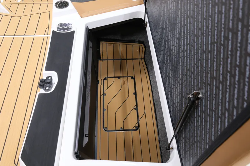 Slide: The Image of Nautique G23 2026 - 20