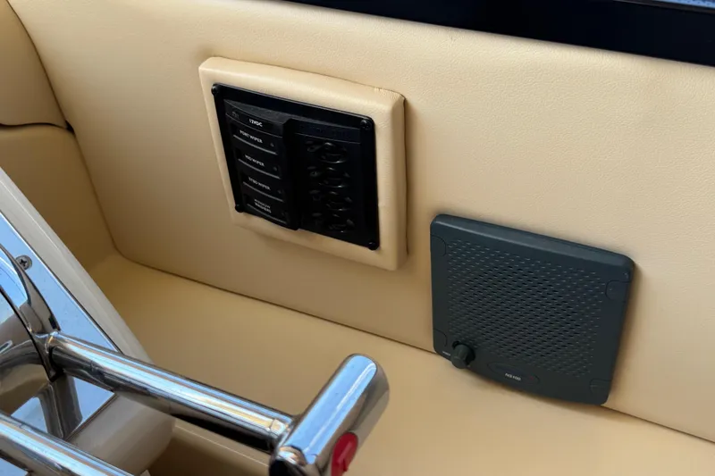 Slide: The Image of Control panel and speaker on 2007 Meridian 411 Sedan boat interior. - 66