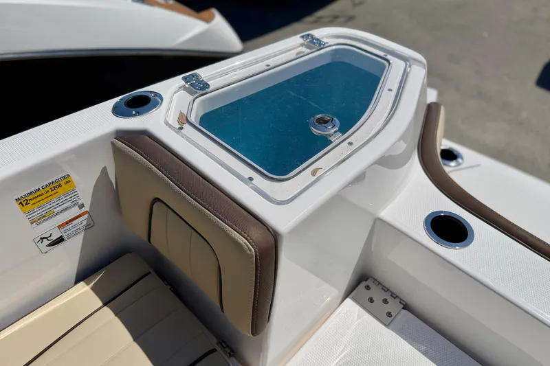 Slide: The Image of 2026 Yamaha Boats 255 FSH Sport H cruising at sunset, Panama City Cycles & Marine. - 10