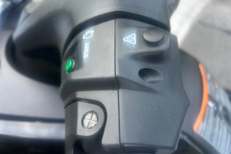 Slide: The Image of Close-up of 2016 Yamaha WaveRunner FX Cruiser SVHO handlebar controls. - 13