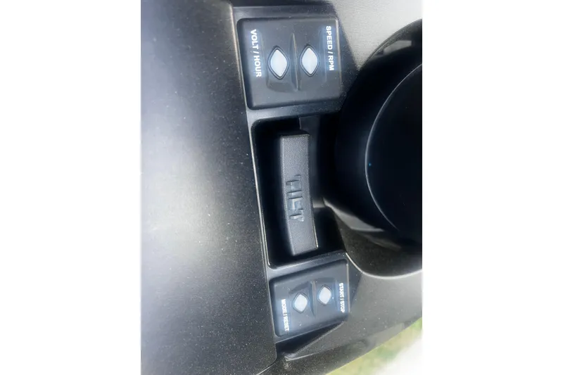 Slide: The Image of Control panel of a 2016 Yamaha WaveRunner FX Cruiser SVHO, featuring tilt and display buttons. - 15