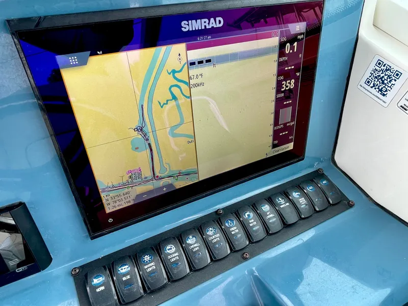 Slide: The Image of Stingray 269 DC 2020 - 59