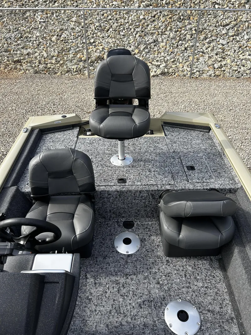 Slide: The Image of 2026 Tracker Pro Team 175 boat with gray seating. - 7