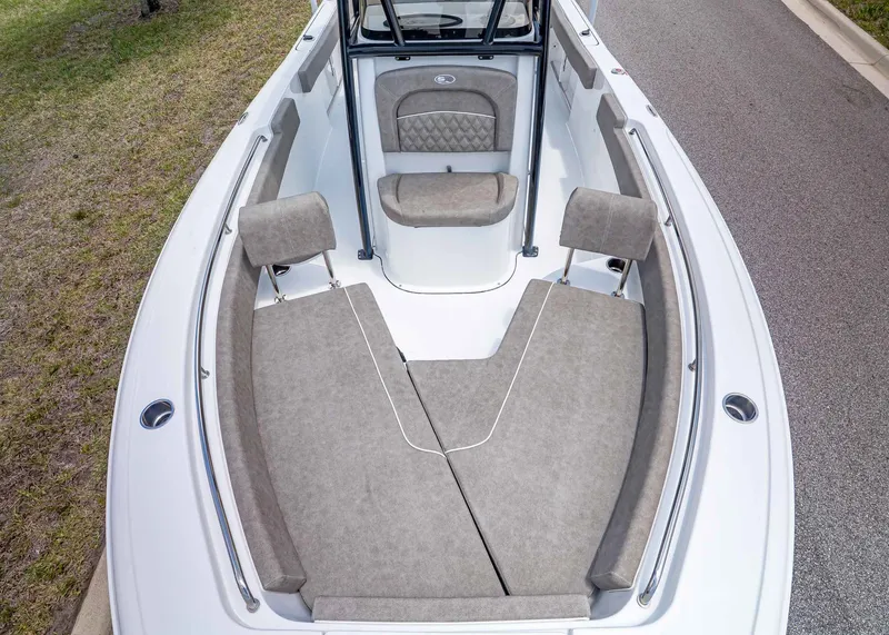 Slide: The Image of Interior view of Sea Hunt Ultra 229 boat, model year 2026. - 24