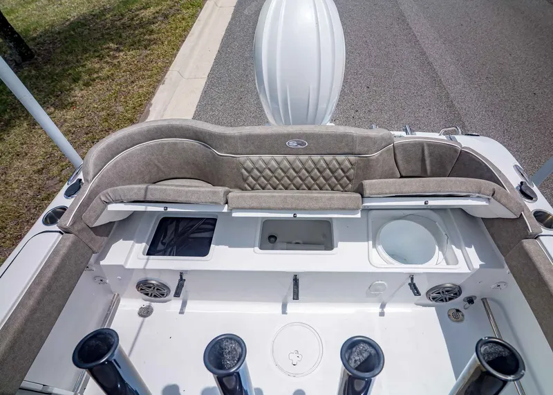 Slide: The Image of Interior view of Sea Hunt Ultra 229 boat, model 2026. - 8