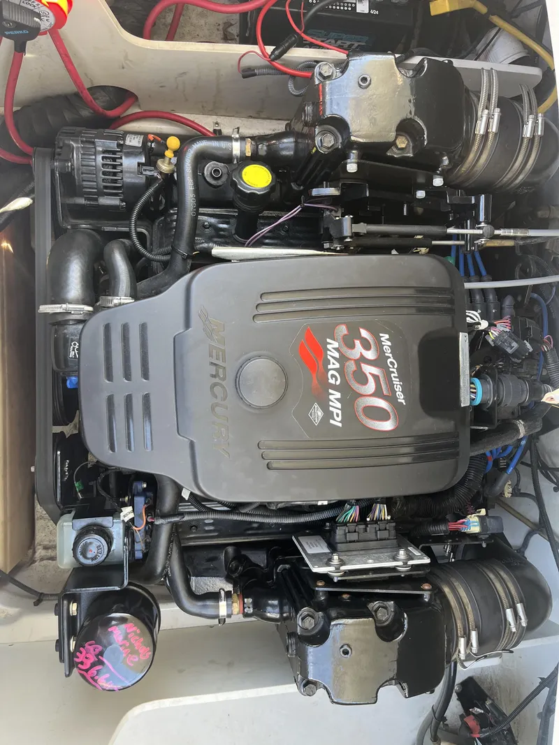Slide: The Image of Engine of a 2008 Crownline 23 SS with MerCruiser 350 MAG MPI. - 27