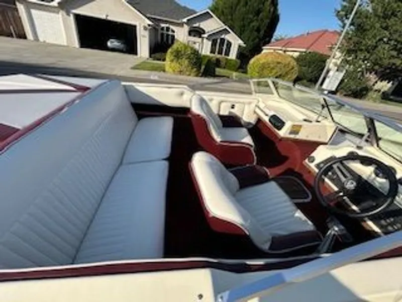 Slide: The Image of Seaswirl 170 Spyder 1990 - 4
