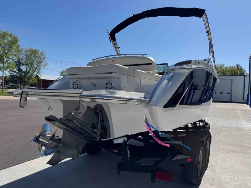 Slide: The Image of 2021 Cobalt R5 boat on trailer, rear view in sunny weather. - 4
