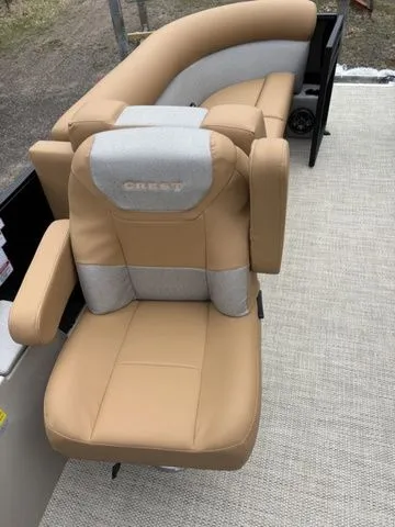 Slide: The Image of Crest SE Cruise 220 2026 - 11