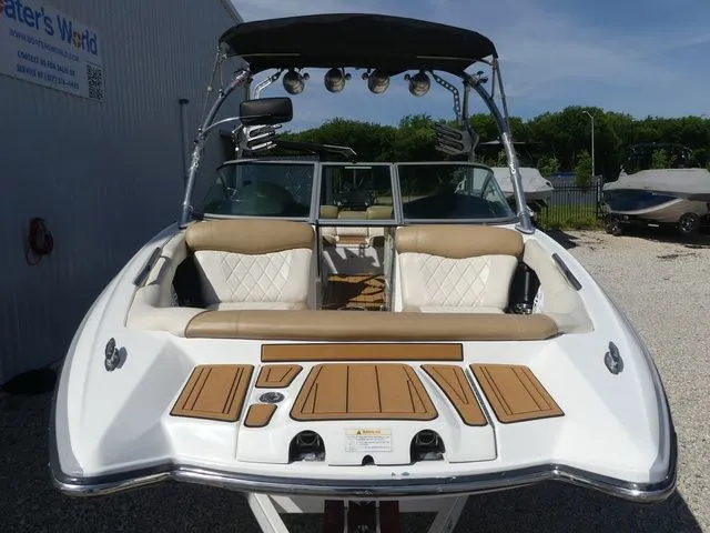 Slide: The Image of MasterCraft X-45 2011 - 14