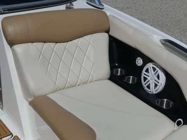 Slide: The Image of MasterCraft X-45 2011 - 22