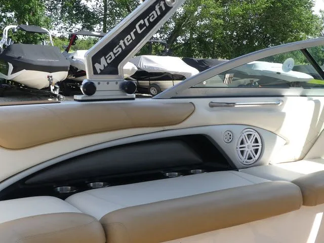 Slide: The Image of MasterCraft X-45 2011 - 30