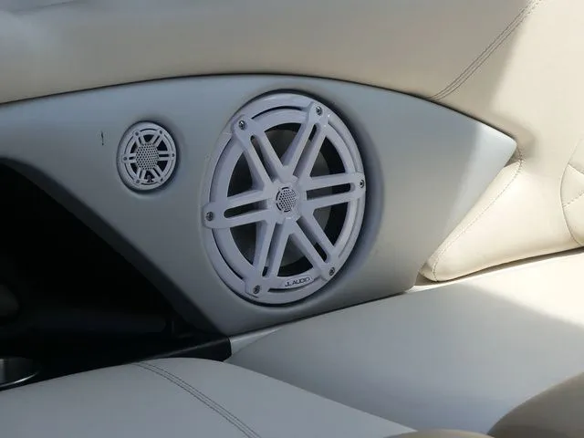Slide: The Image of MasterCraft X-45 2011 - 39