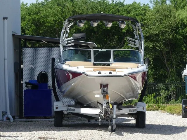 Slide: The Image of MasterCraft X-45 2011 - 4