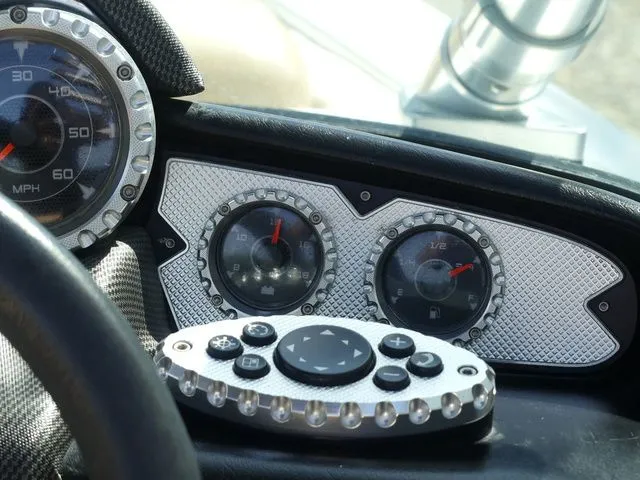Slide: The Image of MasterCraft X-45 2011 - 50