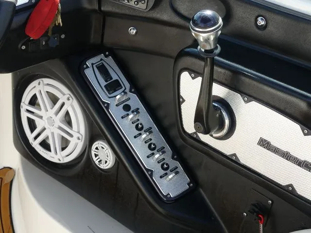 Slide: The Image of MasterCraft X-45 2011 - 53