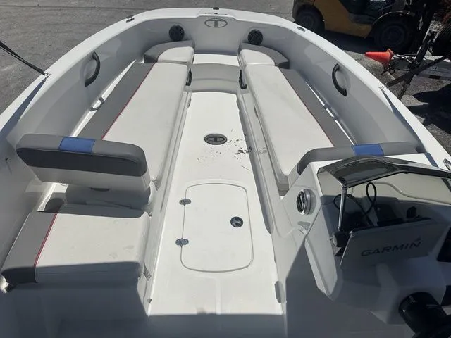 Slide: The Image of Tahoe T18 2024 - 11