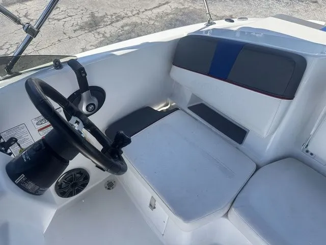 Slide: The Image of Tahoe T18 2024 - 18