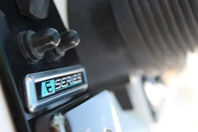 Slide: The Image of Close-up of Yamaha 222 FSH Sport E 2023 boat switch. - 21