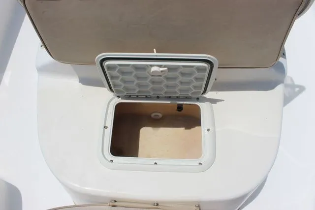 Slide: The Image of Storage compartment on a 2001 Sea Pro 2100 SV boat. - 26
