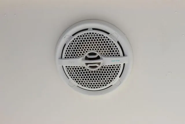 Slide: The Image of Marine speaker on Pioneer 222 Sportfish 2014. - 24