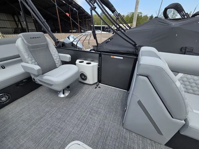 Slide: The Image of Crest Conquest 230 SLSC Tri-Toon W/200Hp And Trailer 2026 - 12