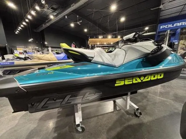 Slide: The Image of Sea-Doo GTI SE 170 2026 - 3