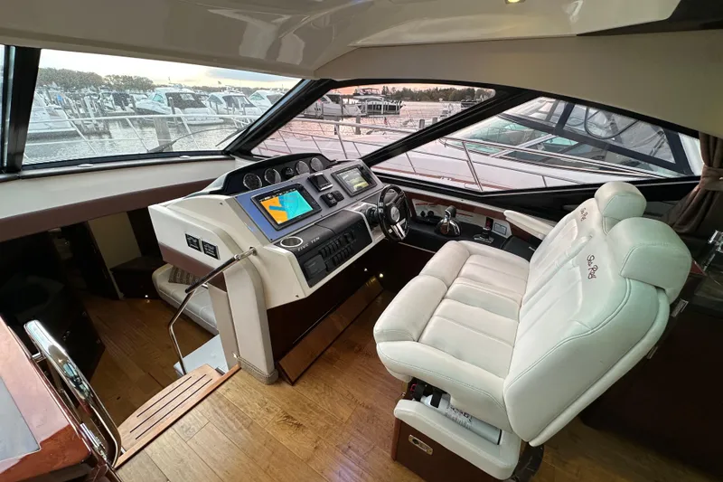 Slide: The Image of Luxurious 2014 Sea Ray Sundancer 510 yacht cockpit with modern navigation system. - 12
