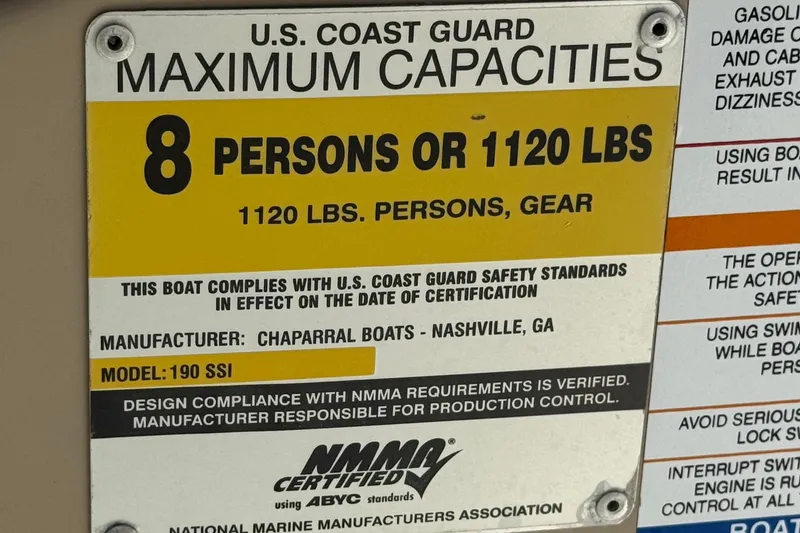 Slide: The Image of 2006 Chaparral 190 SSi capacity plate, U.S. Coast Guard certified for 8 persons or 1120 lbs. - 28