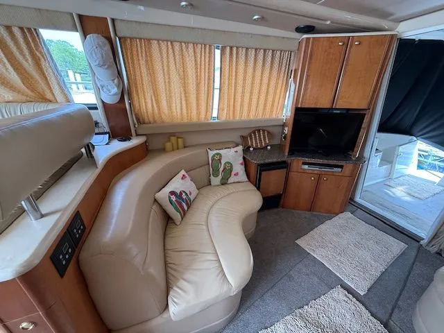Slide: The Image of Meridian 411 Sedan 2003 - 14