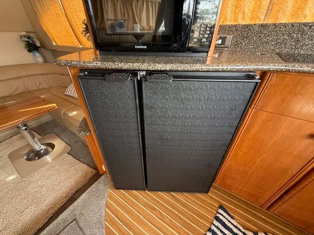 Slide: The Image of Meridian 411 Sedan 2003 - 19