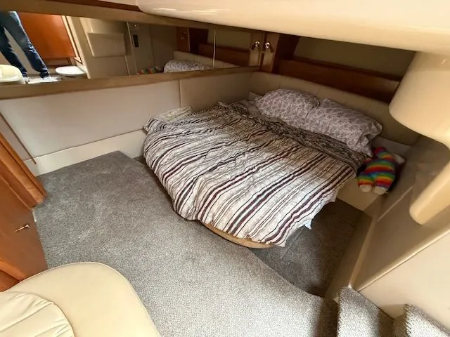 Slide: The Image of Meridian 411 Sedan 2003 - 23