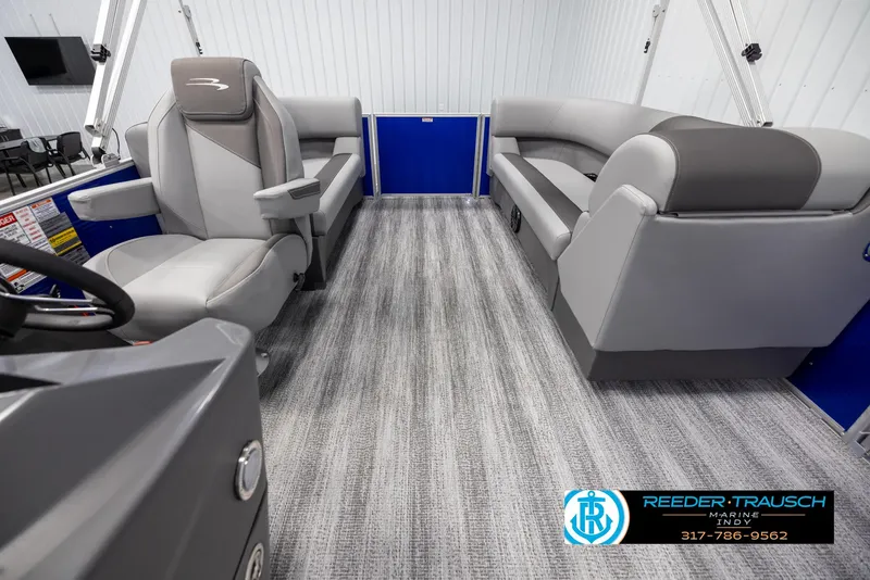 Slide: The Image of Interior of the 2025 Bennington 21 SSR pontoon boat. - 17