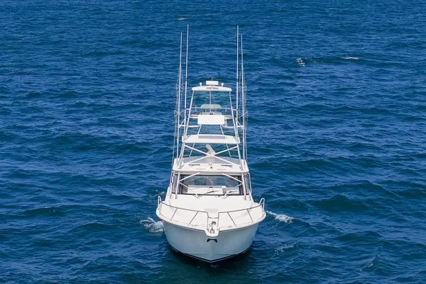 Slide: The Image of Albemarle 36 Express 2022 on open sea. - 3