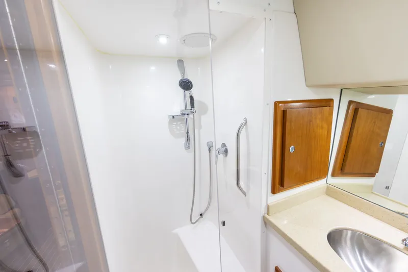 Slide: The Image of Interior view of the shower on the 2022 Albemarle 36 Express. - 38