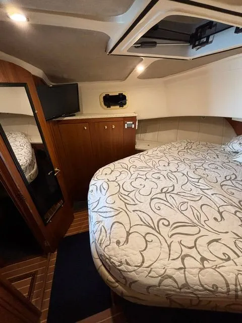 Slide: The Image of Mainship 390 Trawler 2001 - 52