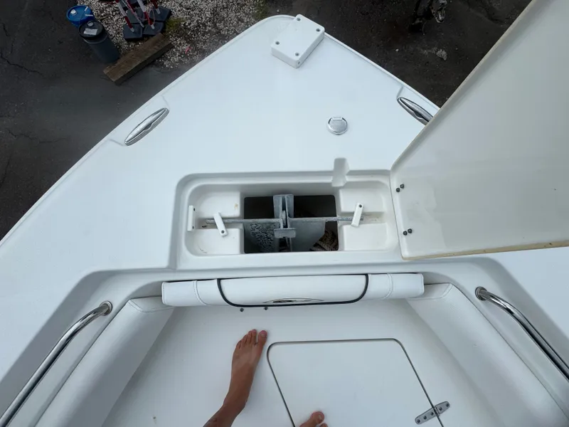 Slide: The Image of Sea Hunt Ultra 235SE 2017 - 8
