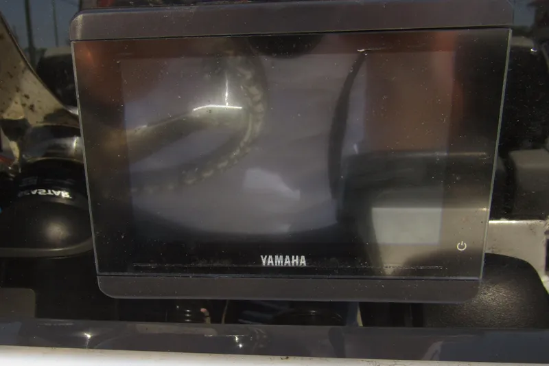 Slide: The Image of Yamaha display screen on 2022 Skeeter SX2550 Fish boat dashboard. - 22