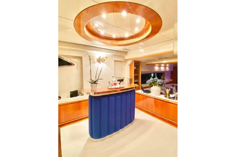 Slide: The Image of Luxurious interior of 2003 Gianetti 86 Motoryacht with elegant lighting and modern decor. - 10