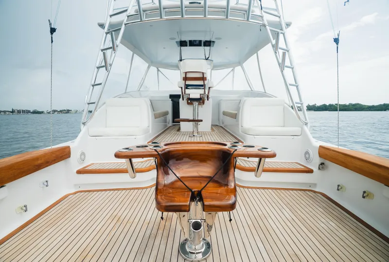 Slide: The Image of Bluewater Battle station in high gloss teak - 10