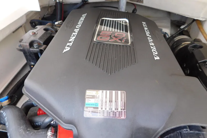 Slide: The Image of Volvo Penta engine in 2004 Regal 2250 LSC boat, showcasing 5.0 GXI model. - 28