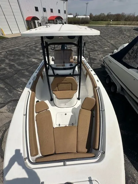 Slide: The Image of Sea Pro 219 CC 2022 - 8