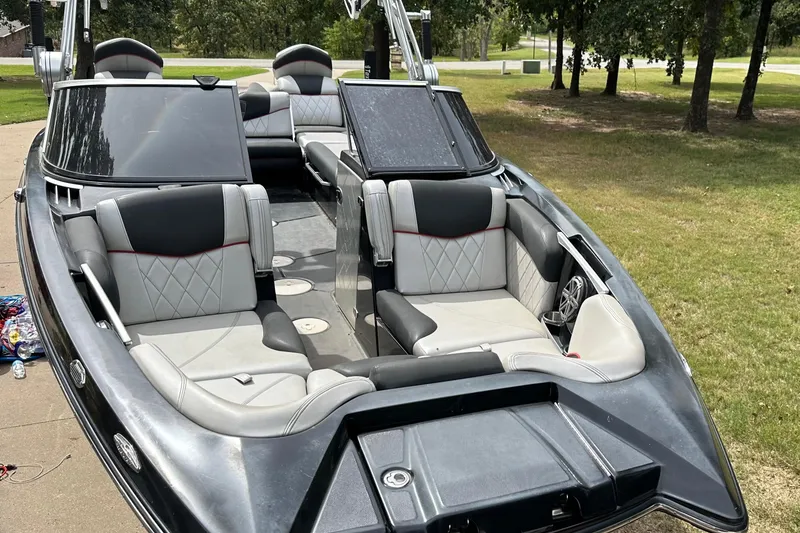 Slide: The Image of MasterCraft X46 2014 - 5