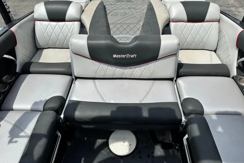 Slide: The Image of MasterCraft X46 2014 - 7